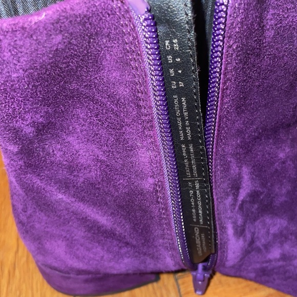 Vagabond Shoemaker Purple Olivia Suede Inside Zip Ankle Boots - Picture 4 of 8